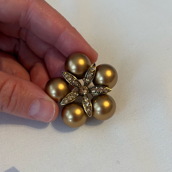 Star/flower brooch - Picture 1 of 3